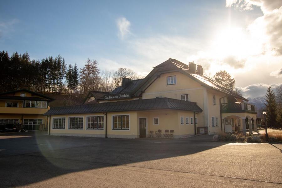 Gasthaus Uberfuhr Hotell Elsbethen Exteriör bild